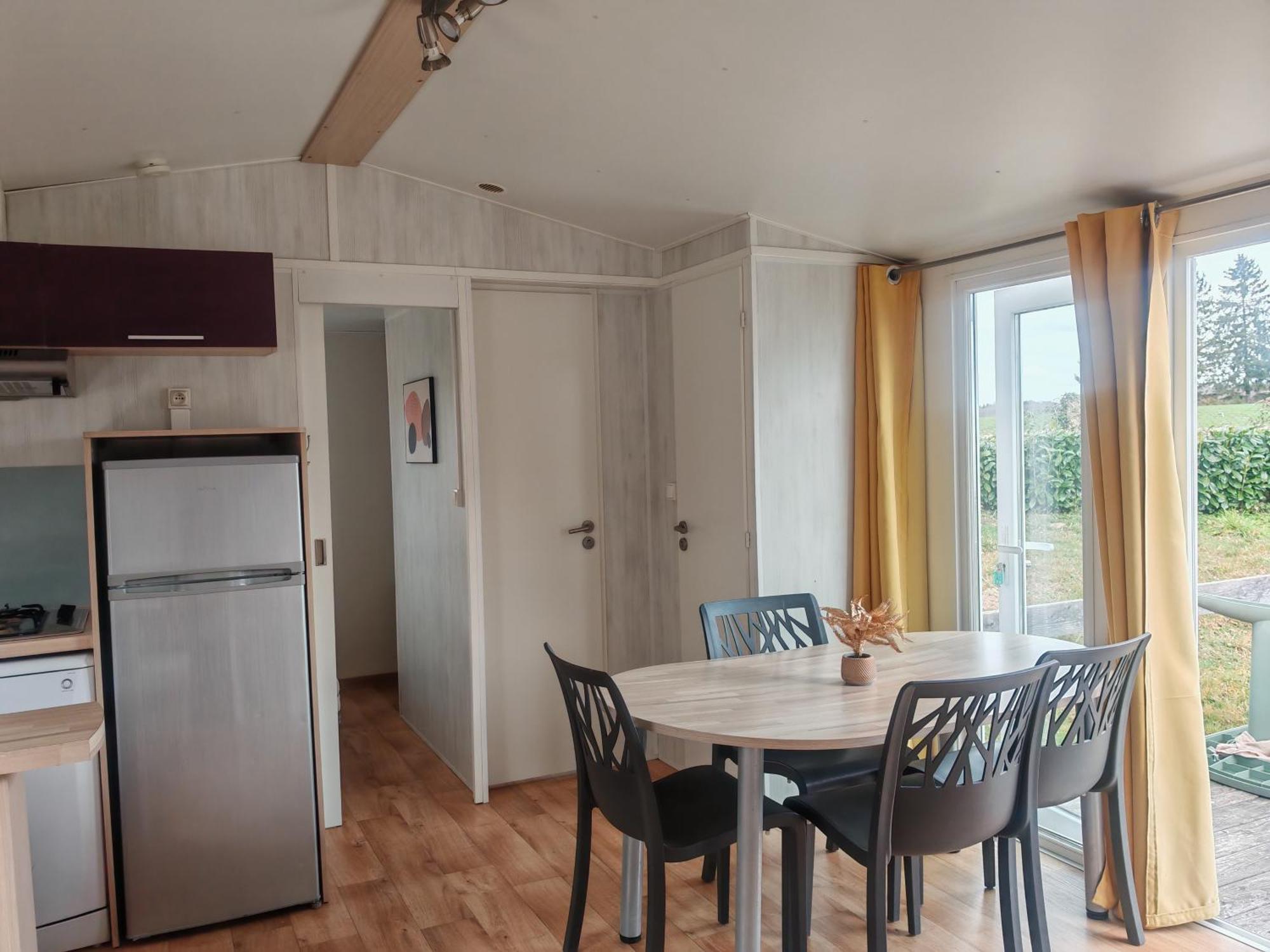 Camping De Ladignac Le Long Bel Air Екстериор снимка