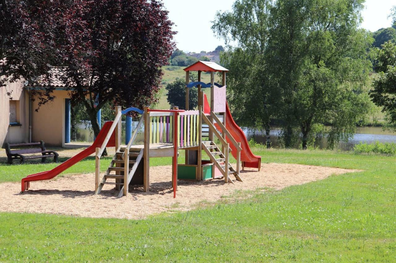 Camping De Ladignac Le Long Bel Air Екстериор снимка